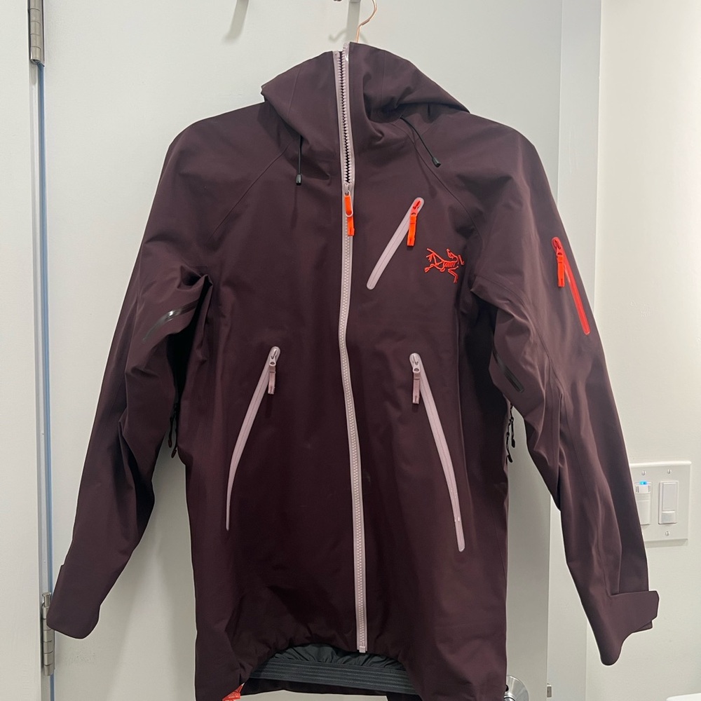 Arc'teryx Women's Nita Shell Jacket Phantasm / Solaris XS